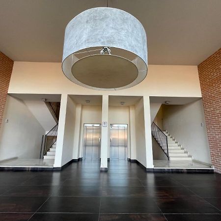 Mecenate Metropolitan Flat Apartment Milan Bagian luar foto