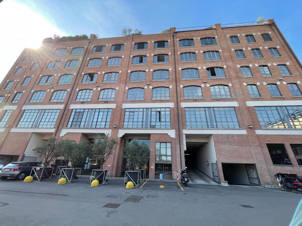 Mecenate Metropolitan Flat Apartment Milan Bagian luar foto